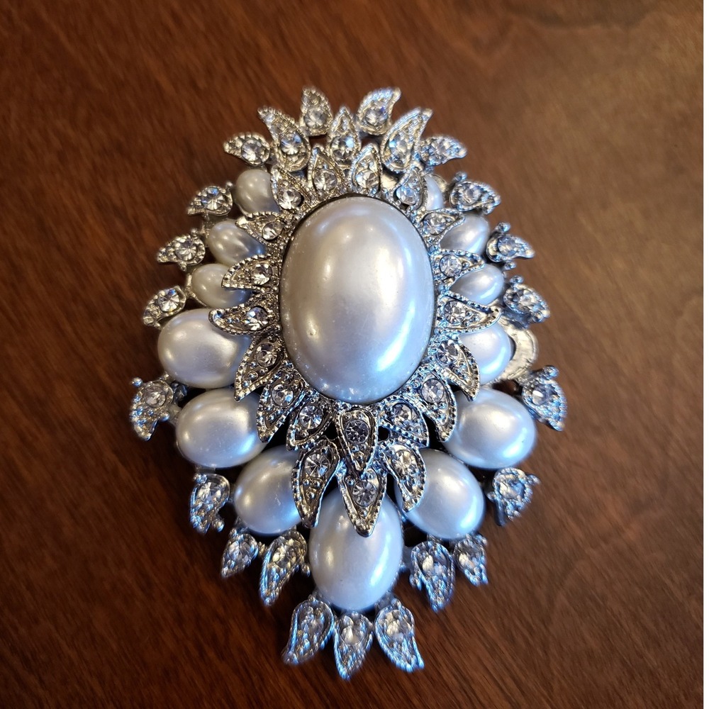 Vintage Pearl Brooch Rhinestone‎ Floral Bouquet Wedding Party Prom Statement Pin